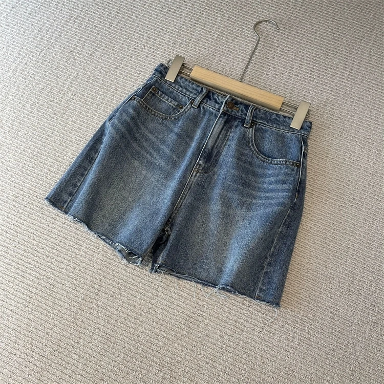 

Eco-Friendly Enzyme Washed Denim Short Shorts for Women Summer High Waist Wide Leg Casual Zipper Closure Loose Fit