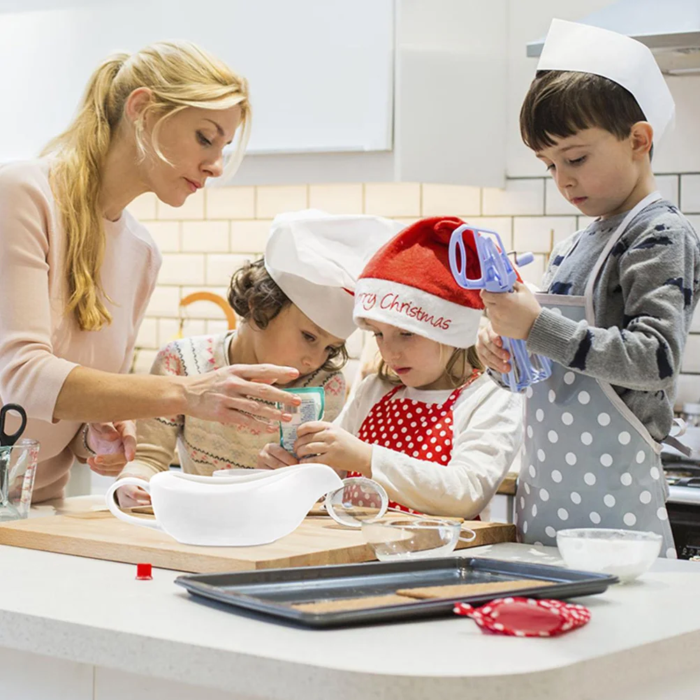 

White Ceramic Milk Pot Creamer Container Modern Design Suitable for Coffee Tea and Sauces Syrup Dispenser Creamer Container