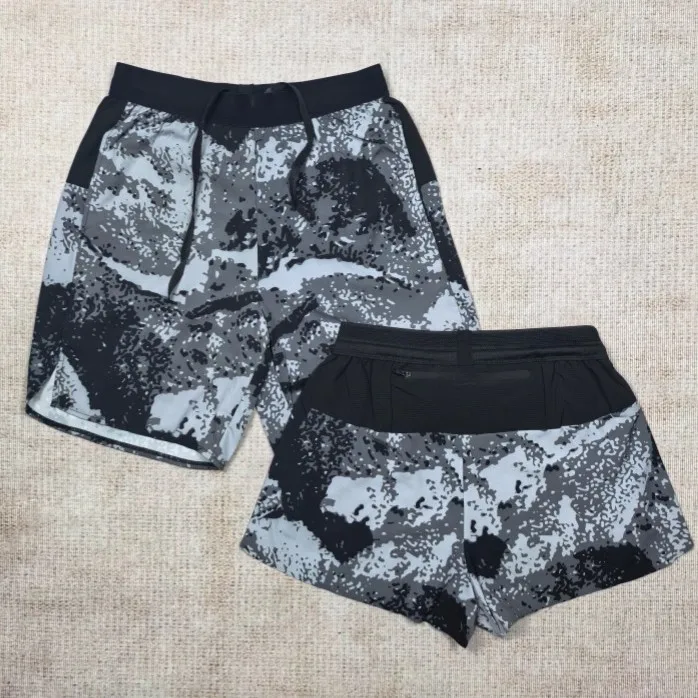2026 Spot Grey Sports training quick-drying shorts running marathon zipper pocket split shorts men