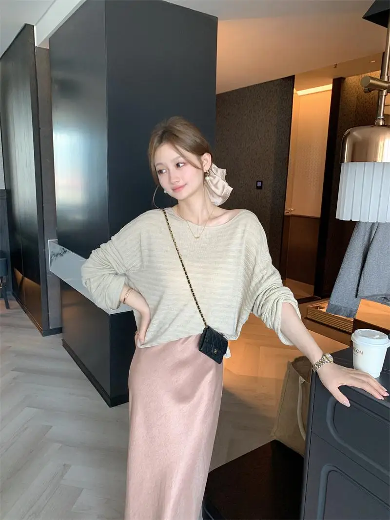 

Удобный свободный вязаный свитер, четыре цвета, повседневный стиль, женская мода, осенний сезон, другие ткани, женское трикотажное изделие