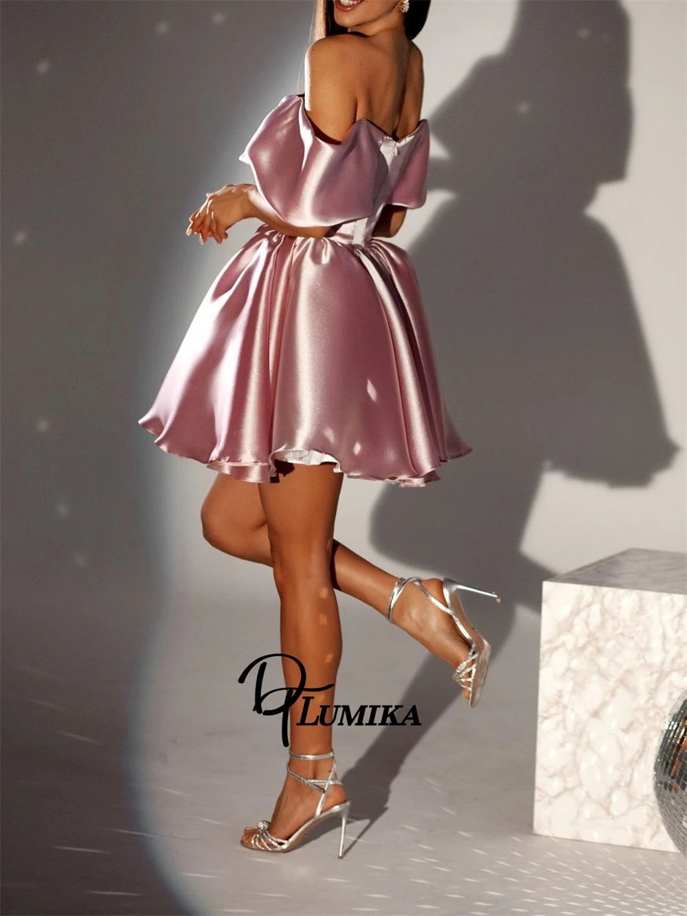 DTLumika Off the Shoulder Strapless Prom Dress Cocktail Club Formal Gowns Customized Glossy Mini Satin Party Dress for Women