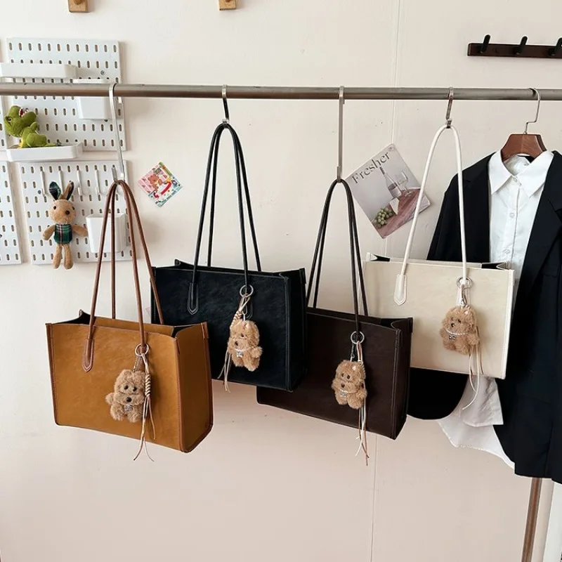 

Легкая большая сумка для повседневного использования Женская сумка через плечо Модная Универсальная Простая Элегантная Изысканная Практичная Модная Повседневная Стильная