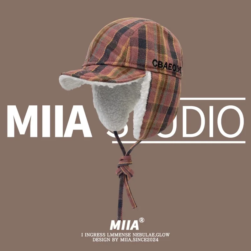 Cappelli bomber con cinturino scozzese in colore retrò a contrasto Harajuku per donna Viaggi invernali Cappellini da uomo ispessiti in velluto caldo e versatile
