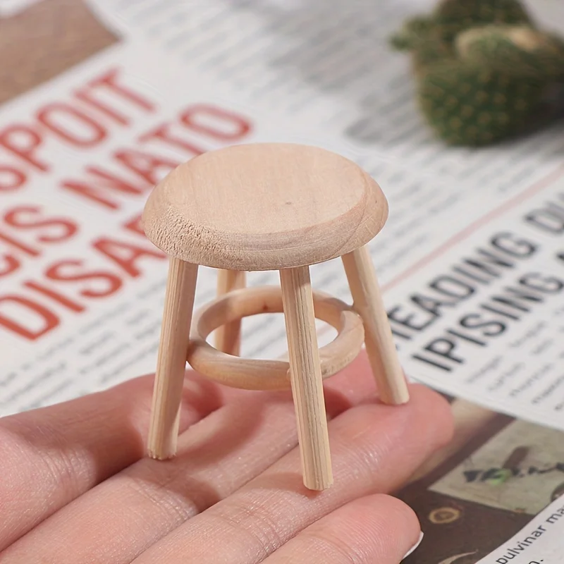 1pc casa delle bambole in miniatura sgabello rotondo in legno massello modello Playhouse camera da letto soggiorno decorazione scena ornamento accessorio mini sgabello