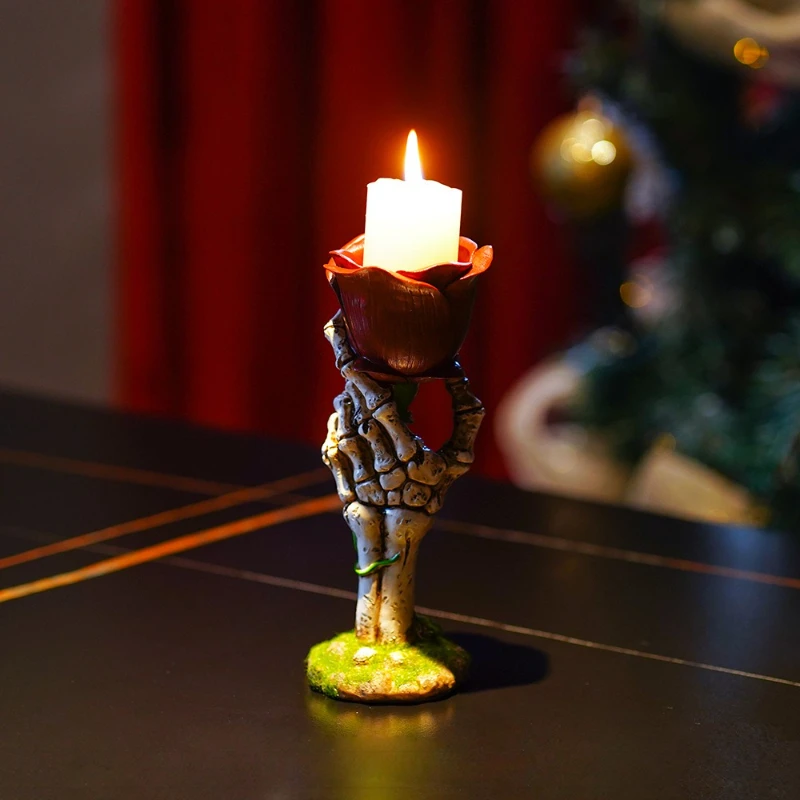 Creative Unwavering Love Theme Decoration Candle Holder Skeleton Holding Rose Candle Holder Desktop Ornament Candle Stick Holder