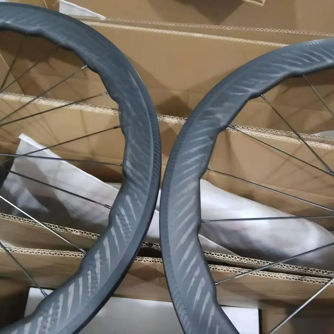 

Wave Circle 454 Carbon Road Bike Wheels 50-55mm Racing Bicycle Wheelset Clincher XDB DPD Shipping Available