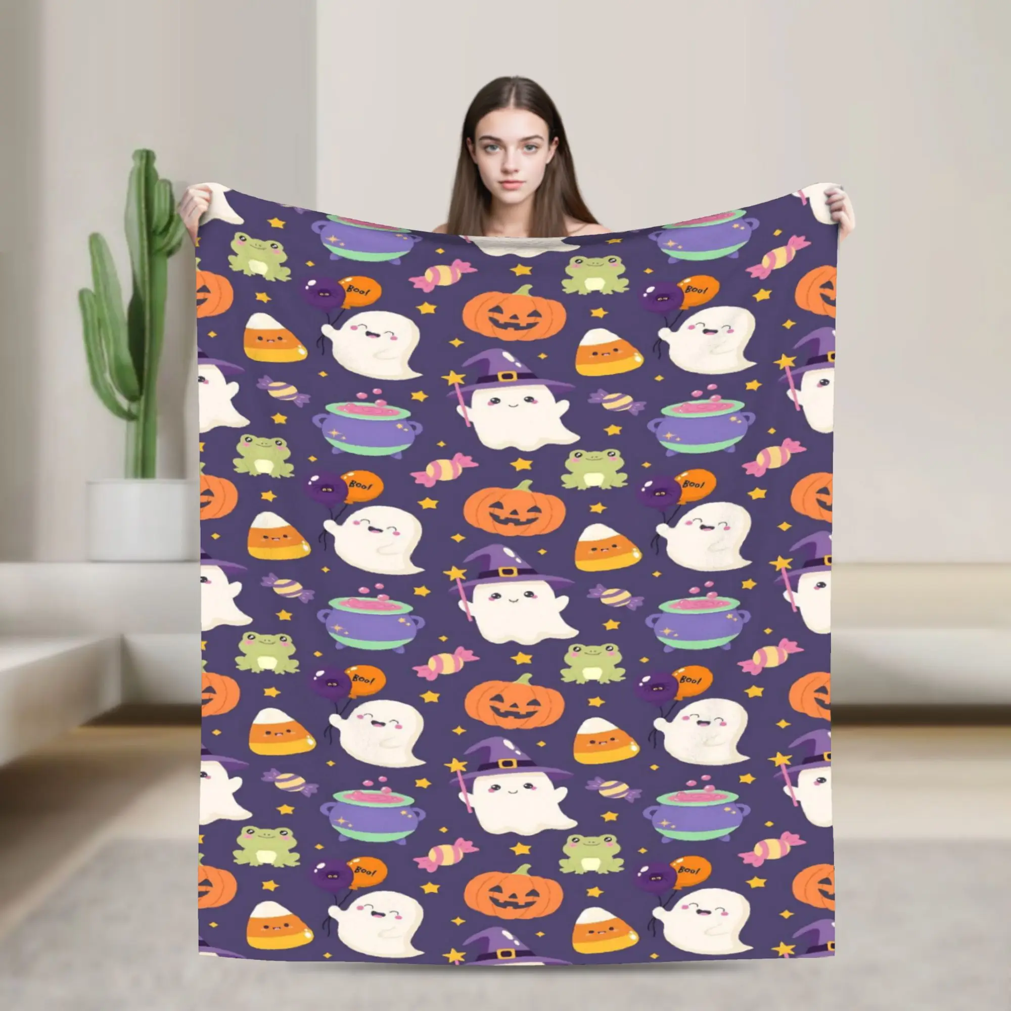 Novelty Design Halloween Ghost Pumpkin Spooky Trick Or Treat Witch Blankets Super Soft Flannel  Comfortable Throw Blankets