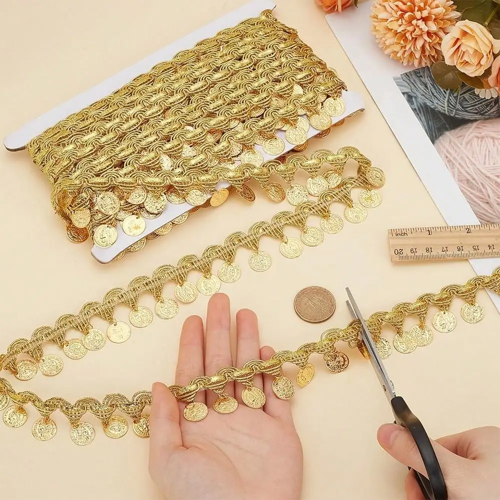 Goldmünzenförmige Paillettenbesatz-Borte mit Quasten, 4 cm breit, Pailletten-Quastenband, Fransen für Tanzkleider, Gürtel, Ketten, Kleidung – Detail 7