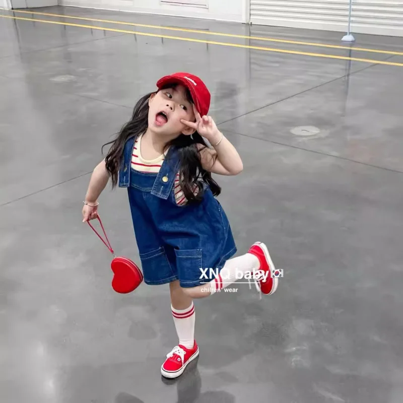 

Girls' Fashionable Outfit Set Trendy Summer Clothing for Kids Girls' Striped Base Shirt+Denim Overalls Two-Piece Set