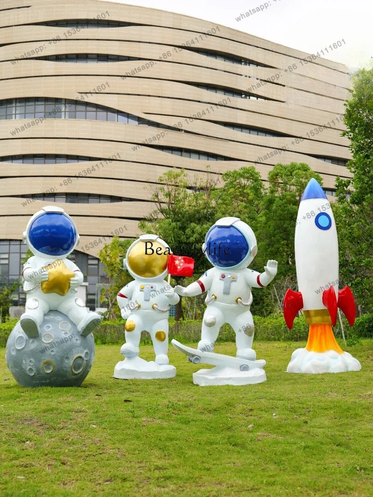 yj58 Cartoon astronaut sculpture outdoor commercial square pedestrian street decoration large ornament