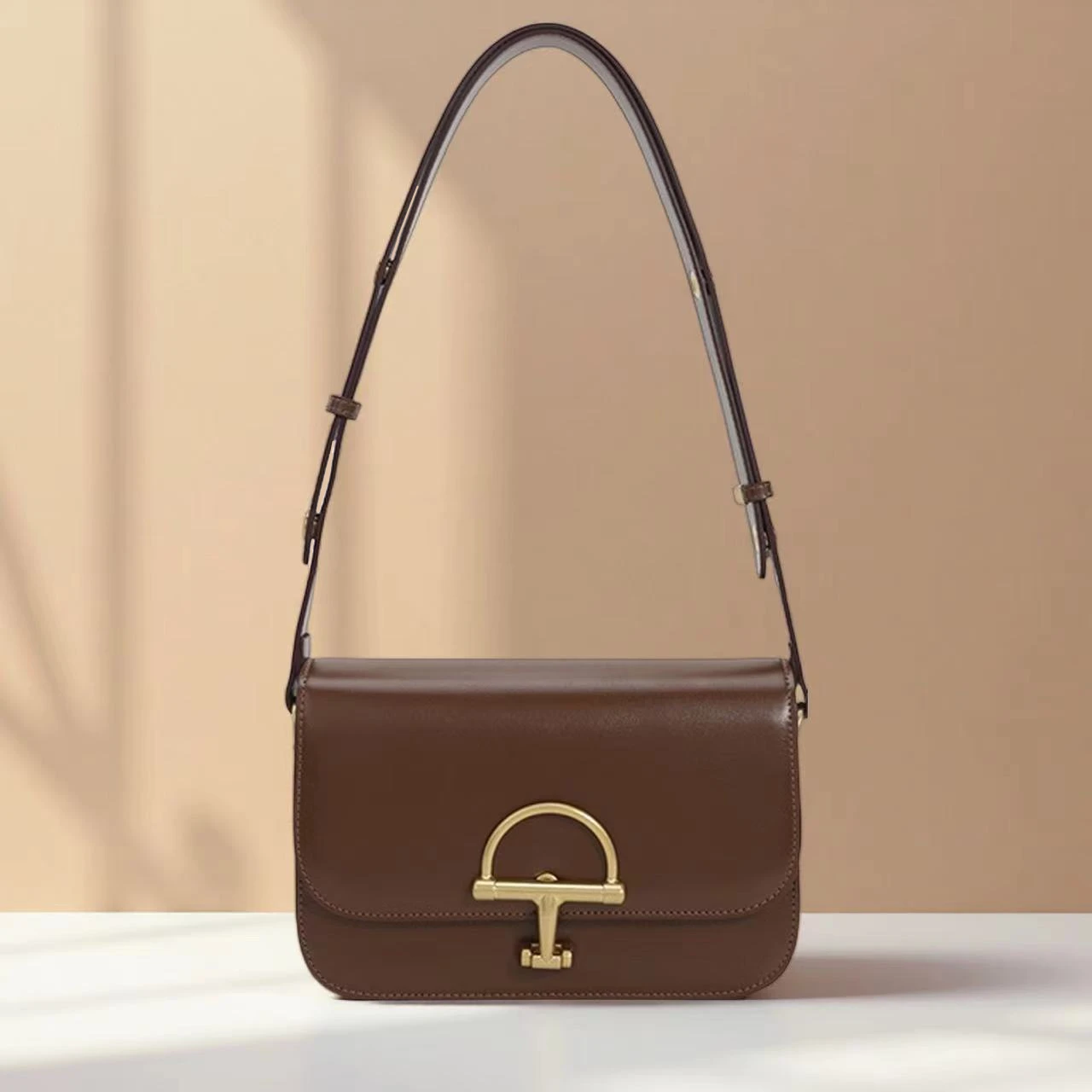 Faionable Retro Leather  Bit Saddle Bag Women's Commuter Small Square oulder Crossbody Bag Sli Lo Bule Closure