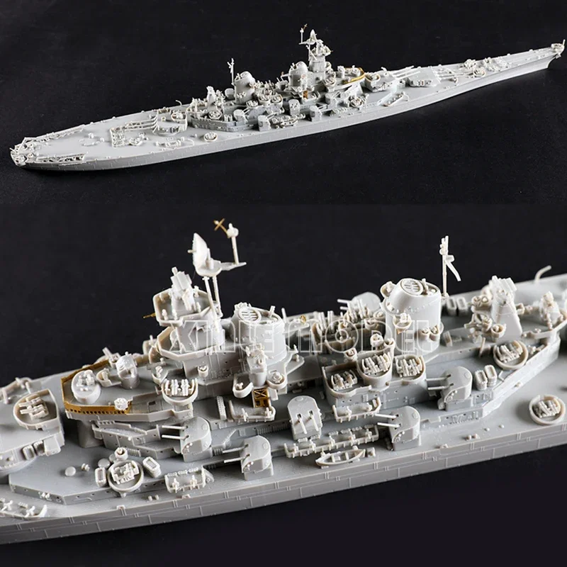 Trumpeter 06748 USS Missouri BB-63 1/700 Military Assembled Scale Model Kit DIY Toy,for Collection Birthday Gift