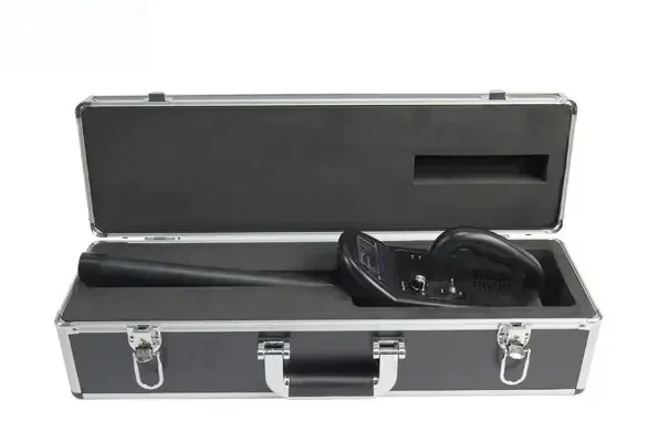 512 Hz Transmitter Pipe Locator