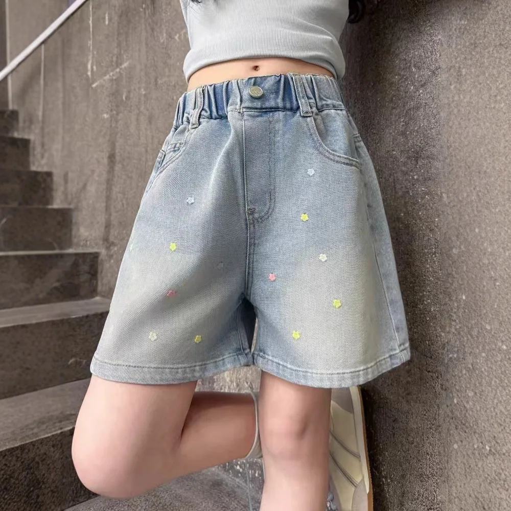 2026 Summer Kids Denim Shorts for 120-170cm Girls Embroidery Elastic Waist Casual Knee Length Teenage Children Shorts