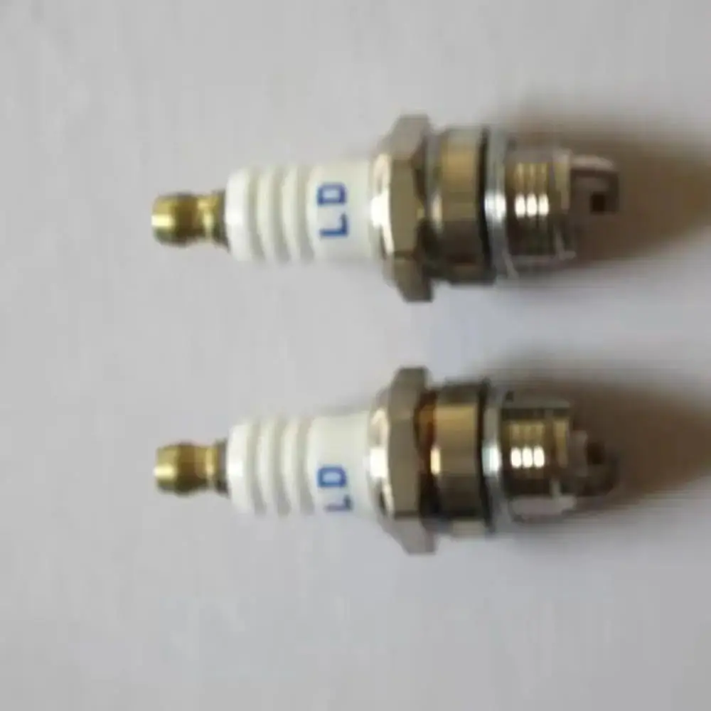

Free Shipping Original Hangkai 2 Stroke 3.5 HP Spark Plugs
