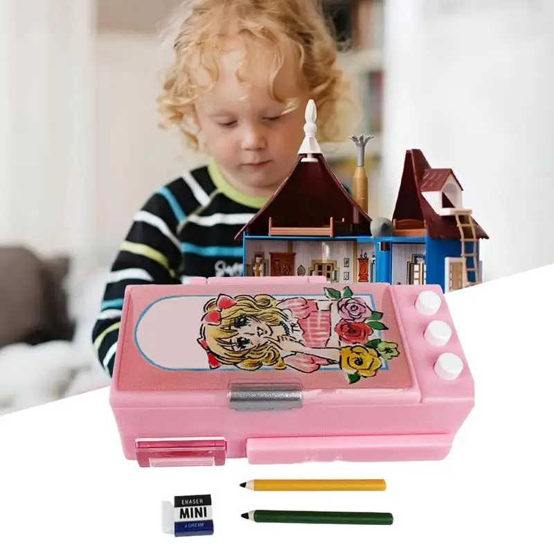 Accessori per la casa delle bambole in miniatura Simulazione Casa delle bambole Scatola per matite Modelli da collezione Decorazioni per la tavola Fai finta di giocare con il giocattolo per le ragazze dei ragazzi