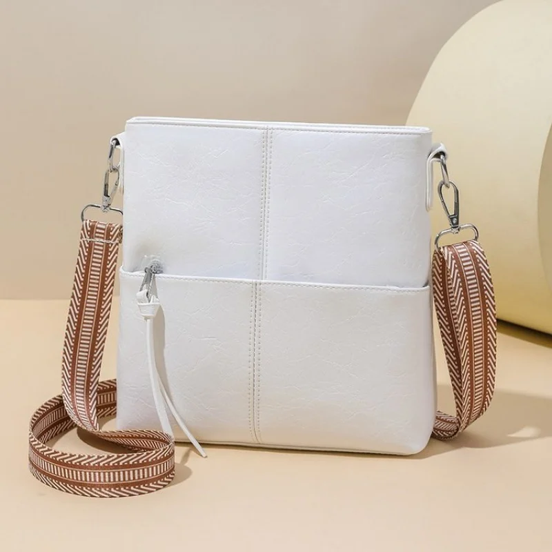 

2025 New High-end Luxury Brand Ladies Leather Shoulder Bag Famous Designer Elegant Trendy Paris​