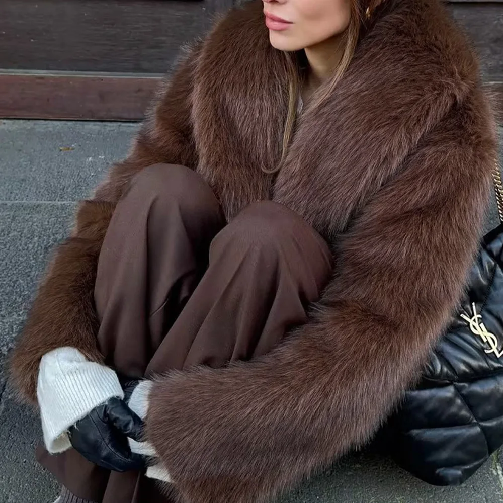 KIDCRKJ الشتاء النساء معطف الفرو فويا طوق فروي قطرة الكتف الإناث الفراء الاصطناعي سترة قصيرة الدافئة رقيق سيدة معطف الفرو البيئي #3