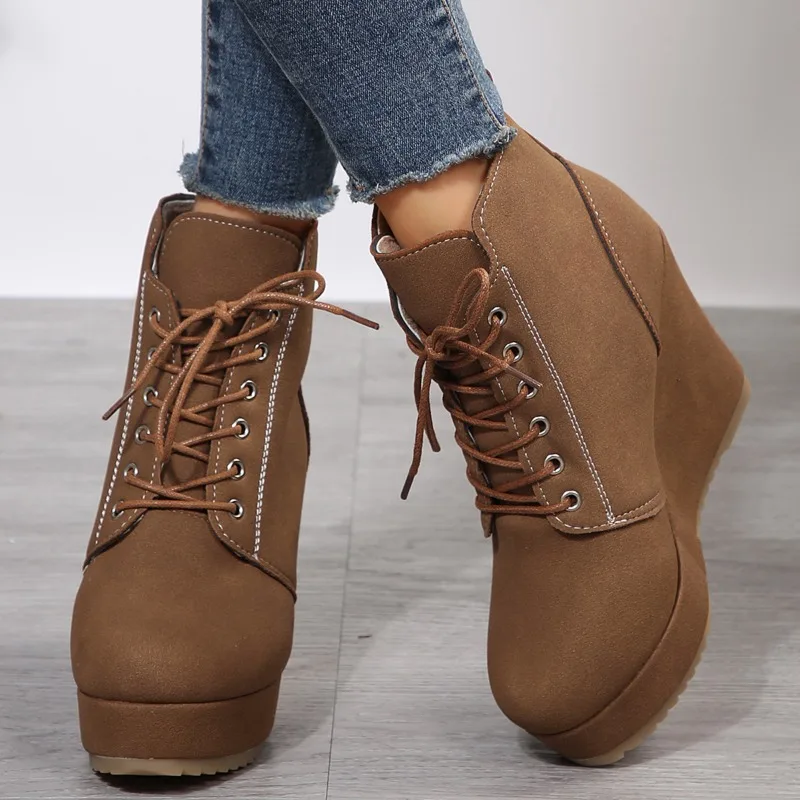 Roman Ladies Shoes 2023 Retro Lace Up Women\'s Boots Comfortable Wedge Platform Boots High Quality Winter Warm Brown Modern Boots