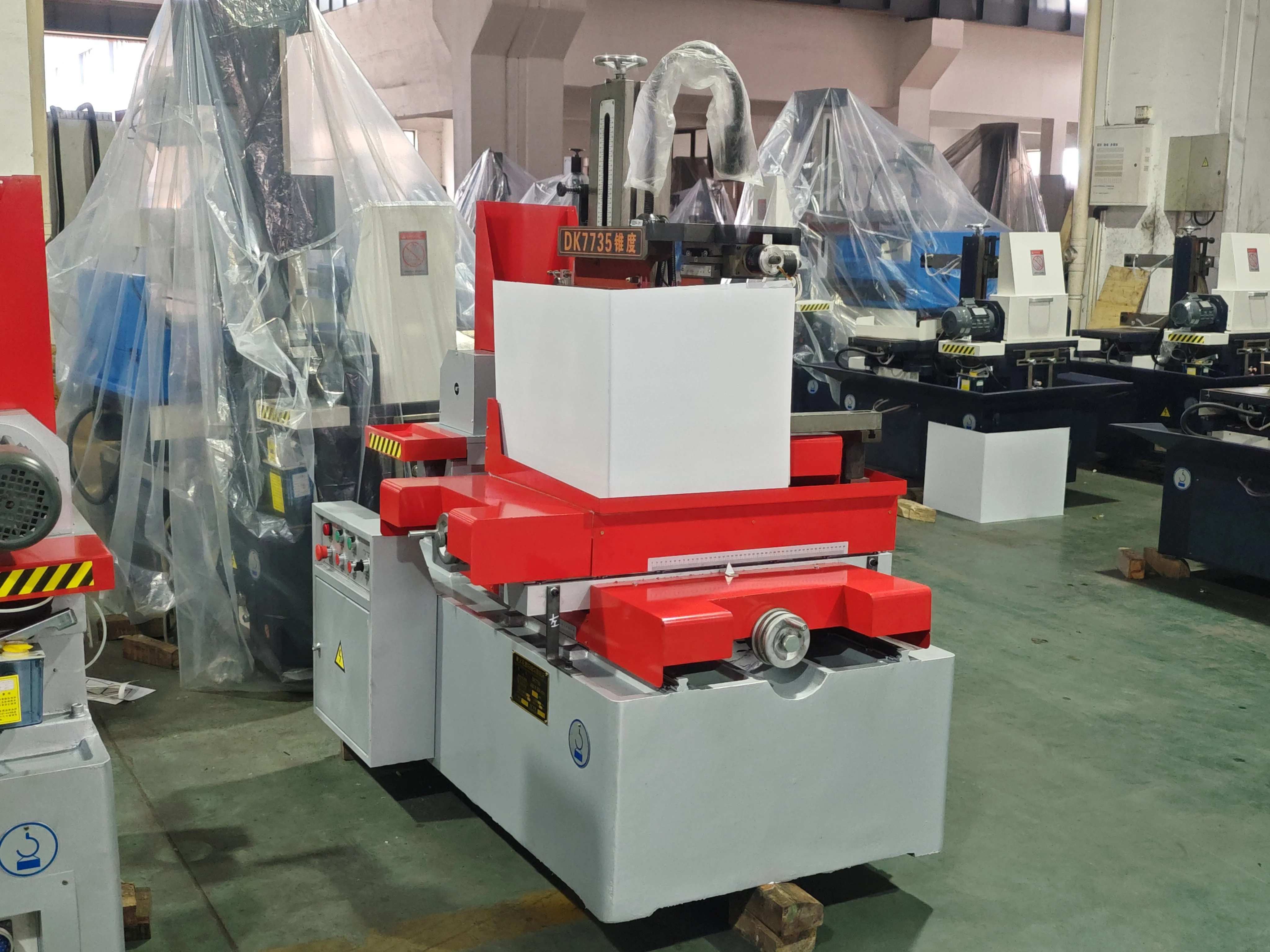 High Quality Metal Erosion Machine Edm Wire Cutting Dk7735 Edm Wire Cut Machine