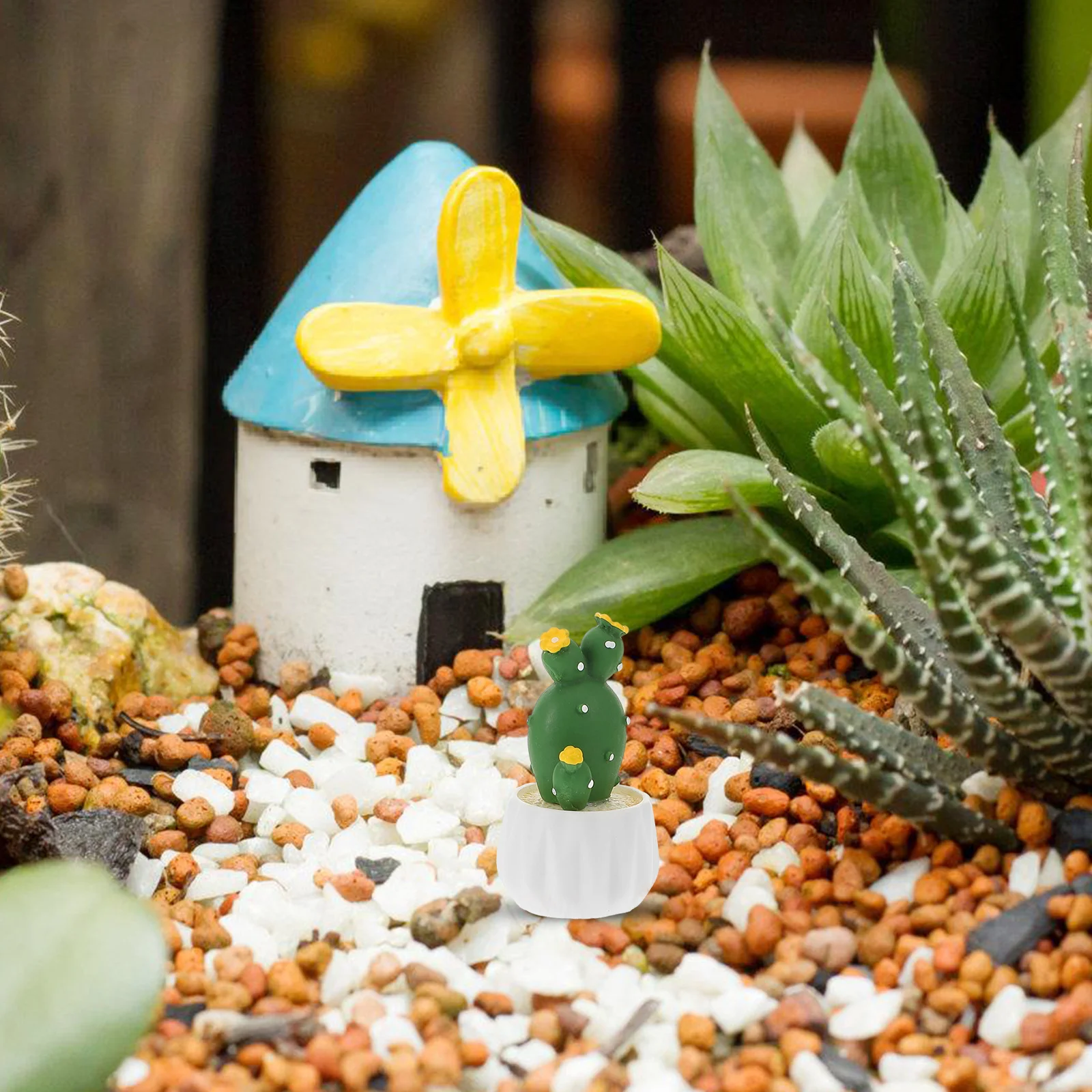 

4 Pcs Mini Cactus Ornaments Cute Terrarium Succulent Figurines Artificial Succulents Fake Bonsai Plants