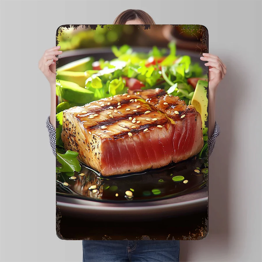 Filete de atún a la parrilla con pintura decorativa de hierro para restaurante, ensalada de verduras frescas
