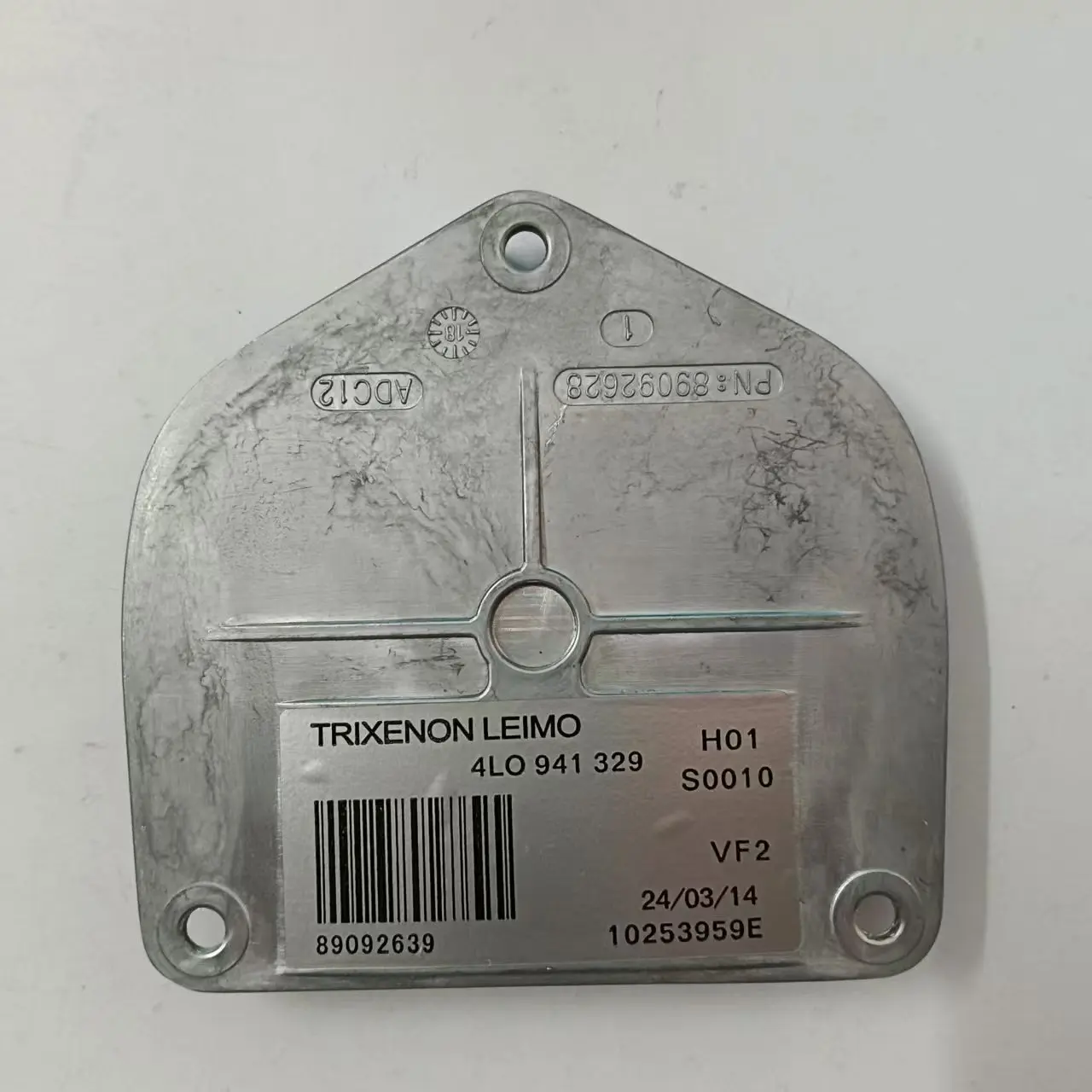 

4LO941329 is suitable for Audi Q7 daytime running light module turn signal high-pressure package computer board LED headlight fo