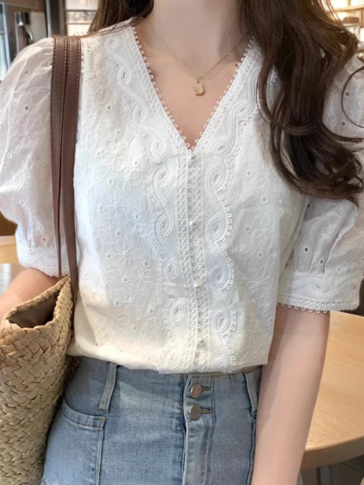 

Ele White Lace irt Women's Faion V-ne Bubble Sve Blouse Versatile Summer New Sle Korean Loose Fit Cardigan