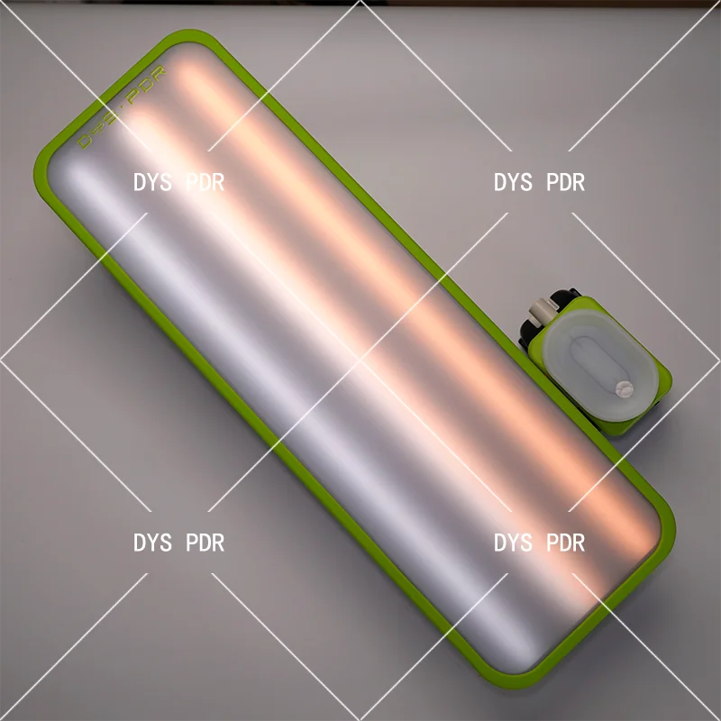 Lampa do naprawy wgnieceń PDR Light60, 6 lamp z regulacją jasności za pomocą pokrętła, możliwość zasilania bateryjnego lub adapterem.