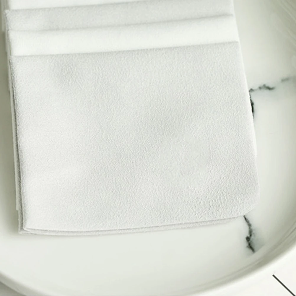 

20 Pcs Glasses Cleaning Cloth Non Scratch Reusable Eyeglass Wipes for Lens Camera Screen Microfiber Cloth Glass Cleaner