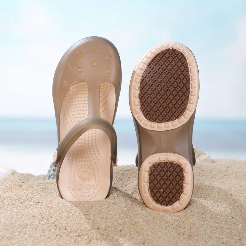 Non-Slip Hole Shoes Pump Beach Shoes Soft Bottom Comfortable Nurse Sandals