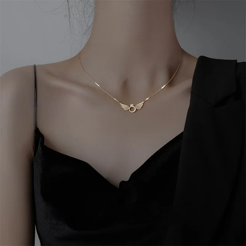 18K gold dynamic cloud wing full diamond angel wing fashionable versatile pendant AU750 women's necklace