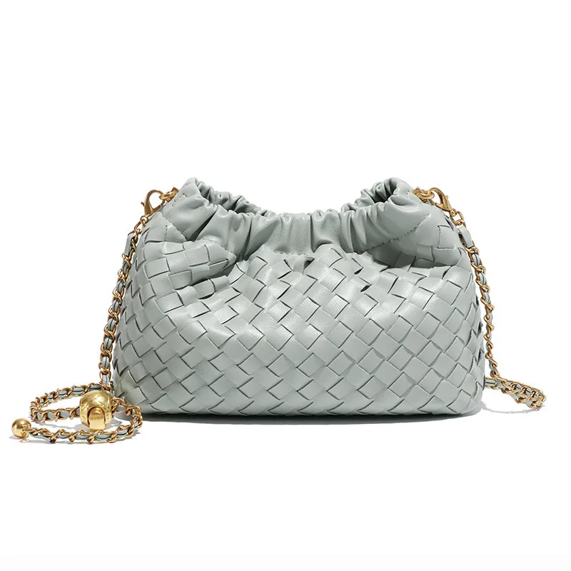 Bolso tejido a mano 2026, bolso nube, cadena pequeña, bolso bandolera, bolso de hombro versátil de lujo ligero para mujer, a la moda