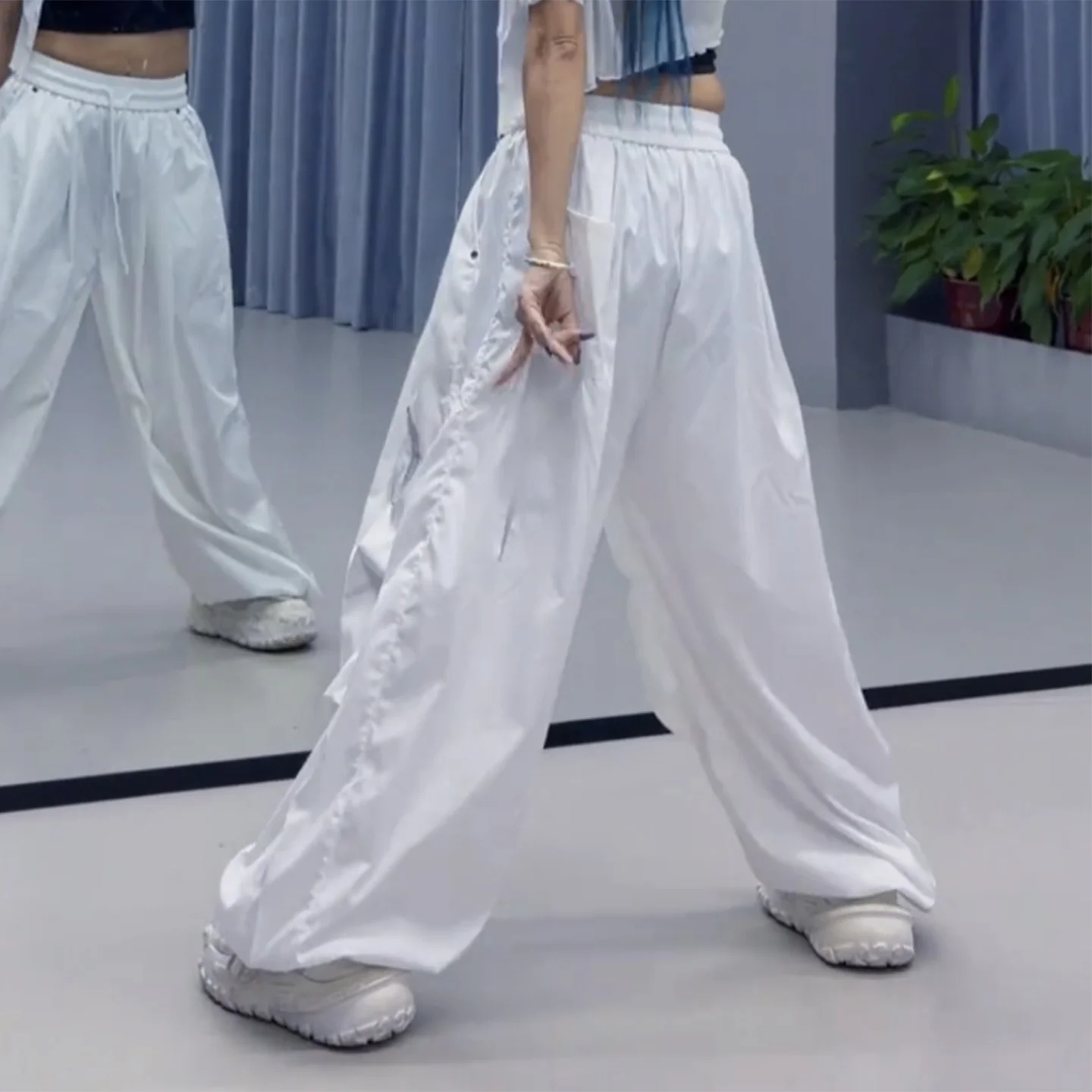 pantalon-de-danse-decontracte-pour-femme-coupe-ample-et-droite-jambe-large-tendance-pour-le-debut-de-l'automne-taille-moyenne