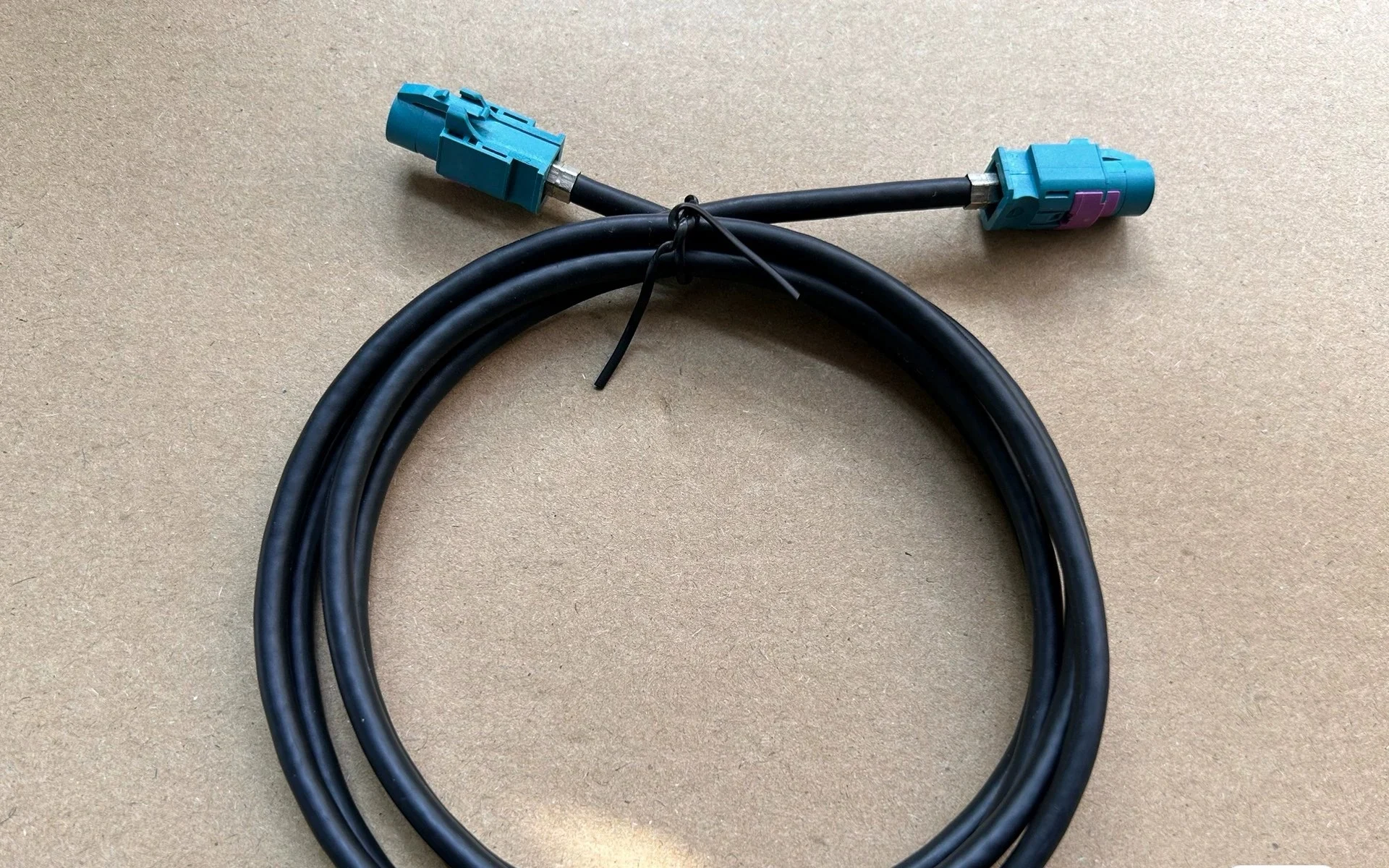 LVDS video cable (connection cable between host and screen)