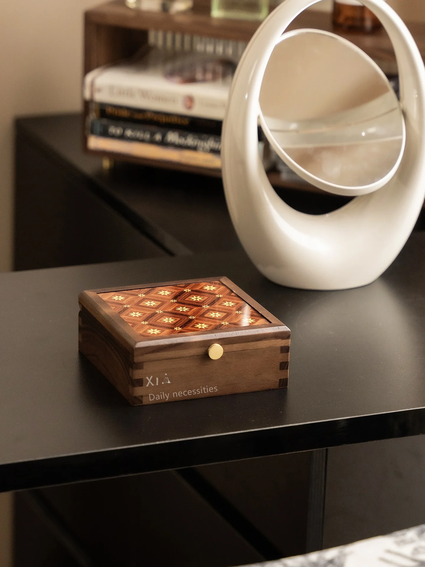 

Винтажная деревянная шкатулка для украшений: для свадебных подарков, хранения маленьких жемчужных ожерелий и браслетов, ручной работы, с высококачественной упаковкой