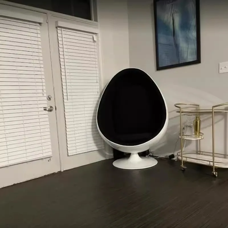 Kursi kulit telur selebriti internet