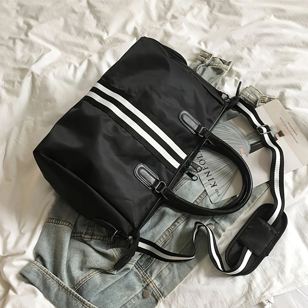 1pc Large Capacity Fitness Bag With Independent Shoe Positions Suitable For Short Distance Travel And Fitness