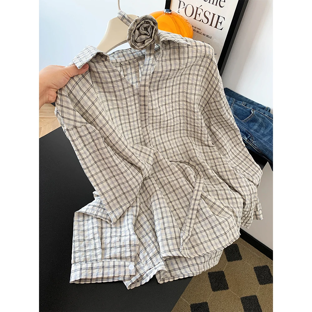 

Women's Apricot Plaid Shirts and Blouses Y2k 90s Vintage Elegant 2000s Long Sleeve 3D Floral Polo-Neck Shirt Clothes Autumn 2025