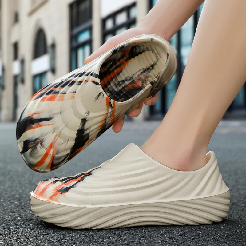 شباشب رجالية أنيقة صنادل رجالية للشاطئ مريحة أحذية حديقة مانعة للانزلاق شباشب صيفية غير رسمية مقاومة للانزلاق والزيت #4