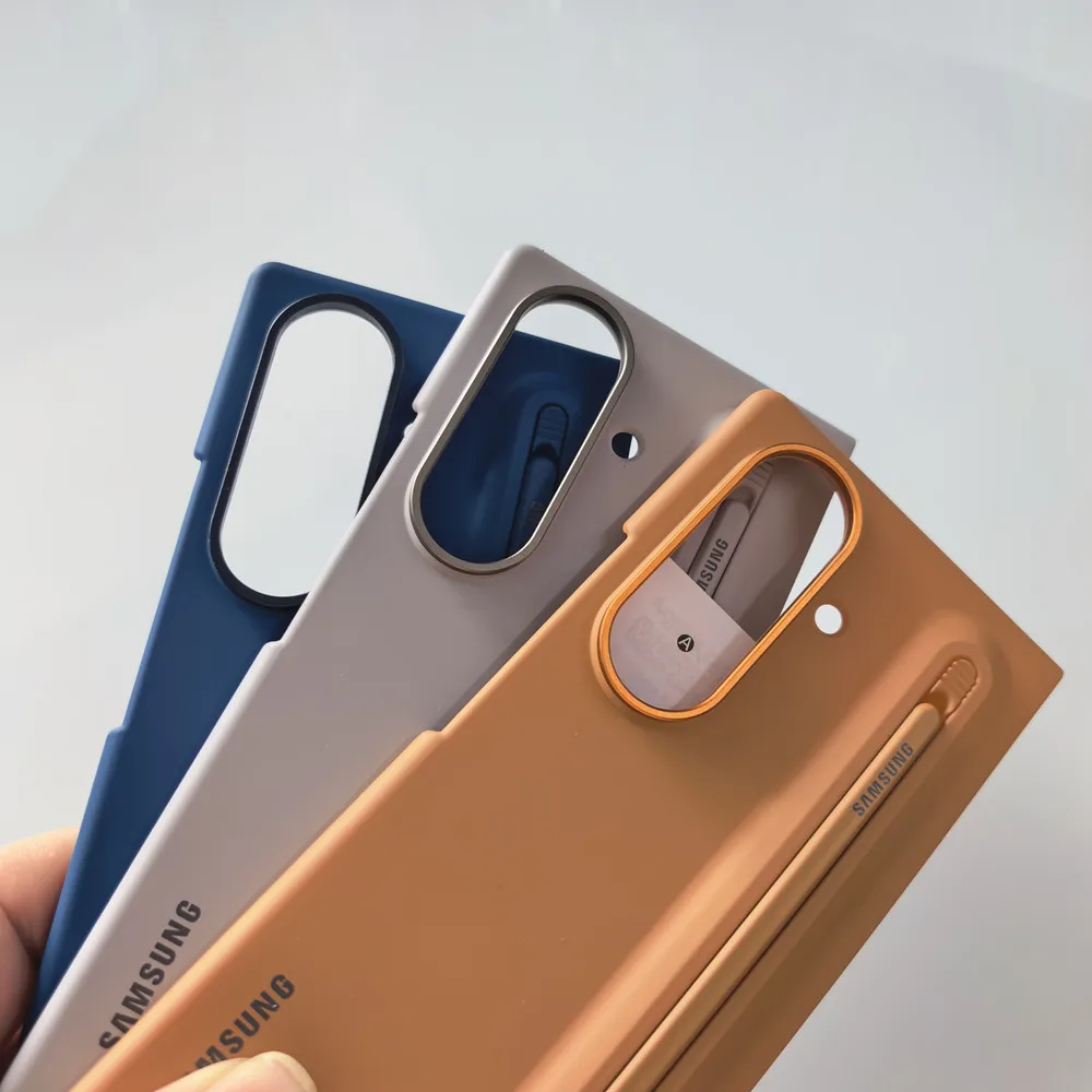 Thumbnail 2 - #32 Cheap Samsung Z Fold 7 Cases Worth Buying