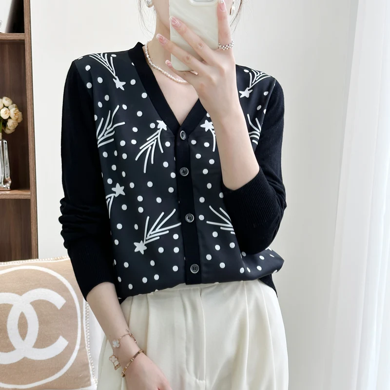 

Spring And Autumn New Worsted Wool Loose Women's V-neck Color Matching Sweater Jacquard Long-Sleeved Cardigan Sweater