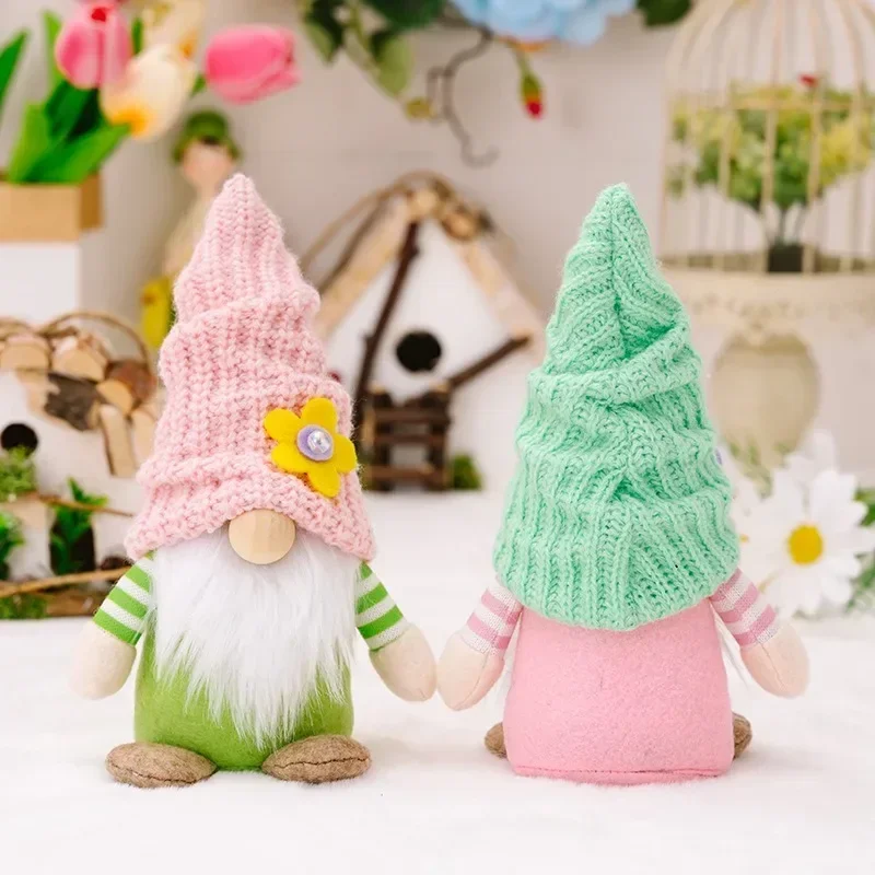 Charming Figurine Set with A Spring Faceless Doll and Knitted Hats Living Room Decoration