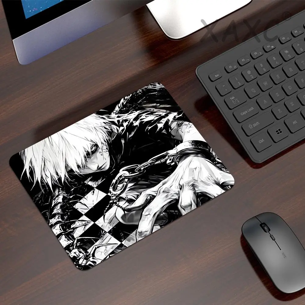 

E-Sports Mouse Pad 400X450X4MM Rubber Keyboard Pc Setup Accessories Carpet Office Gadgets Computer Mat Desk Mat