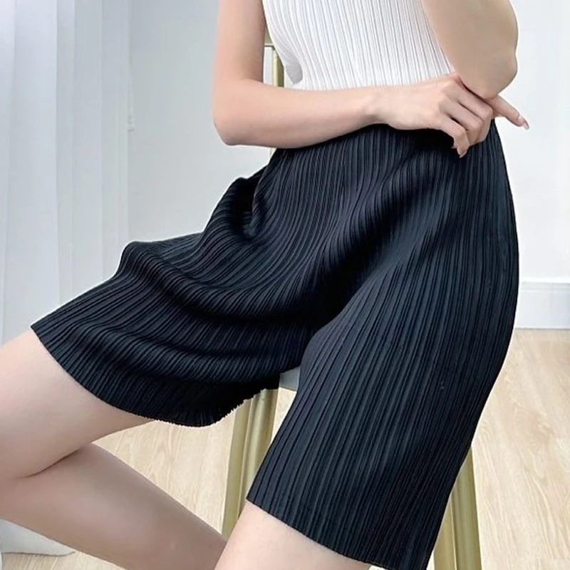 High end pleated casual straight shorts baggy pants woman wide leg short pants women Korean style clothes