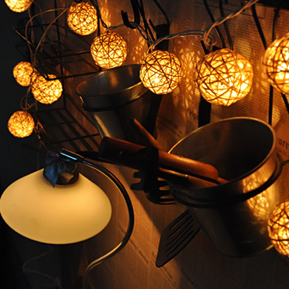 

25M 20-LED Powered LED Rattan Ball String Lights Warm Yellow Decorative Lighting for Christmas Wedding Party Garden