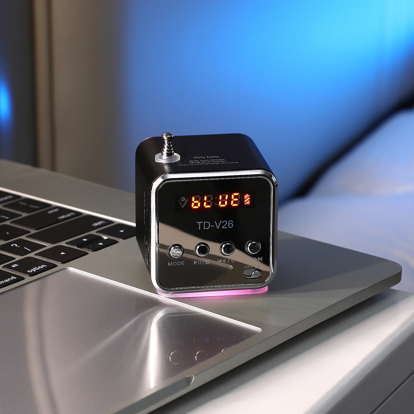 

Mini Wireless Speaker Portable Radio Outdoor Travel Compact Soundbox Led Display Usb Charging Gift Black