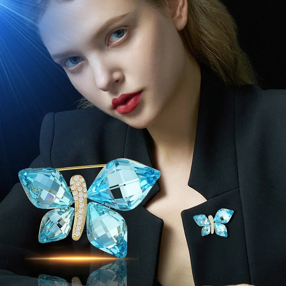 

Exquisite Asymmetrical Crystal Butterfly Brooch Unique Design Insect Animal Jewelry Dress Accessories Women's Anti-Slip Pin