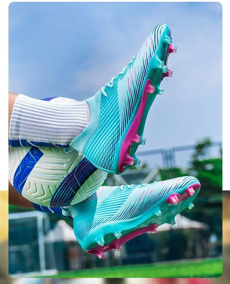 

New hot sale neutral soccer shoes outdoor lightweight training professional sports spikes shoes training soccer shoes very good