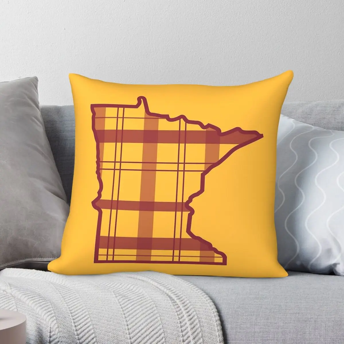 Minnesota Maroon & Gold Square Pillowcase Polyester Linen Velvet Pattern Decor Pillow Case Sofa Cushion Cover Wholesale 45x45
